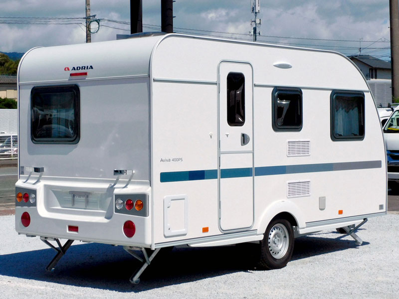 Claraboya 40 x 40 blanca, en Gorbea Centro Caravaning