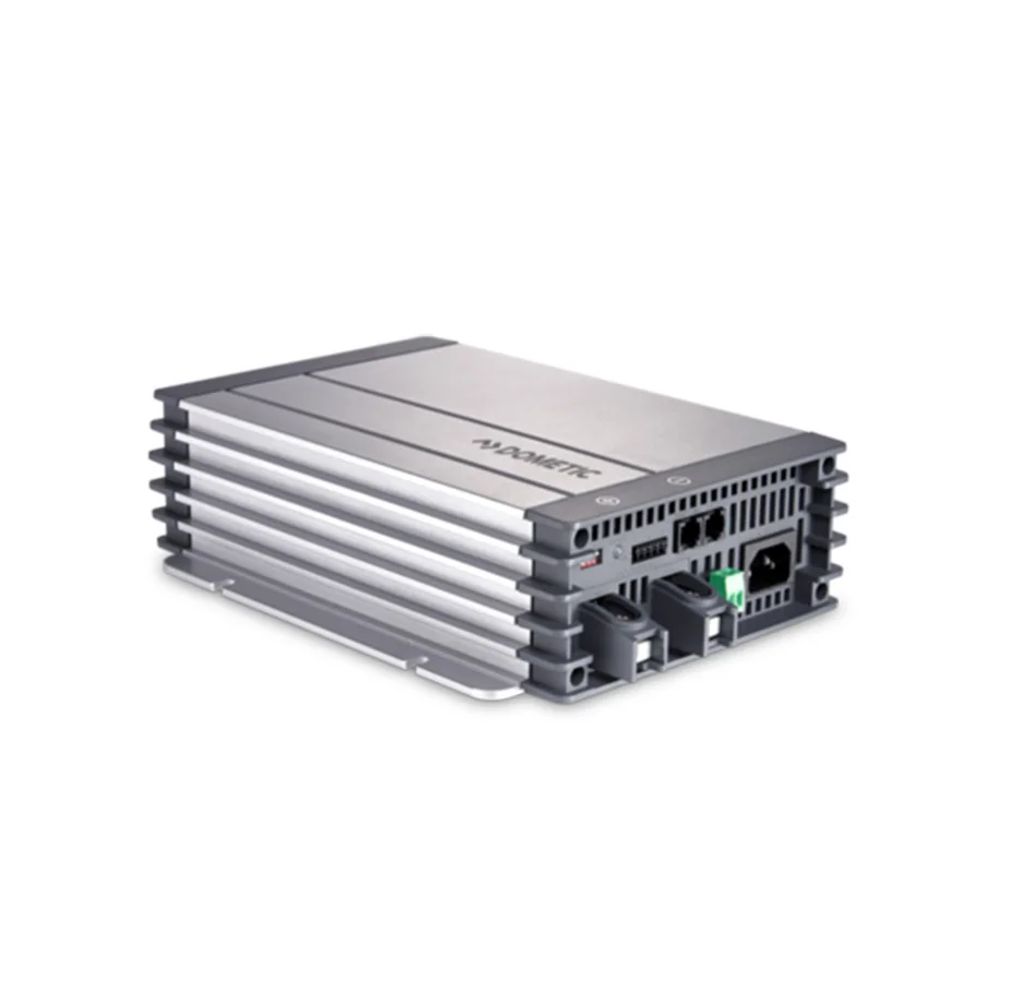 Cargador Simultáneo de 2 baterías Dometic PerfectCharge MCA 1215